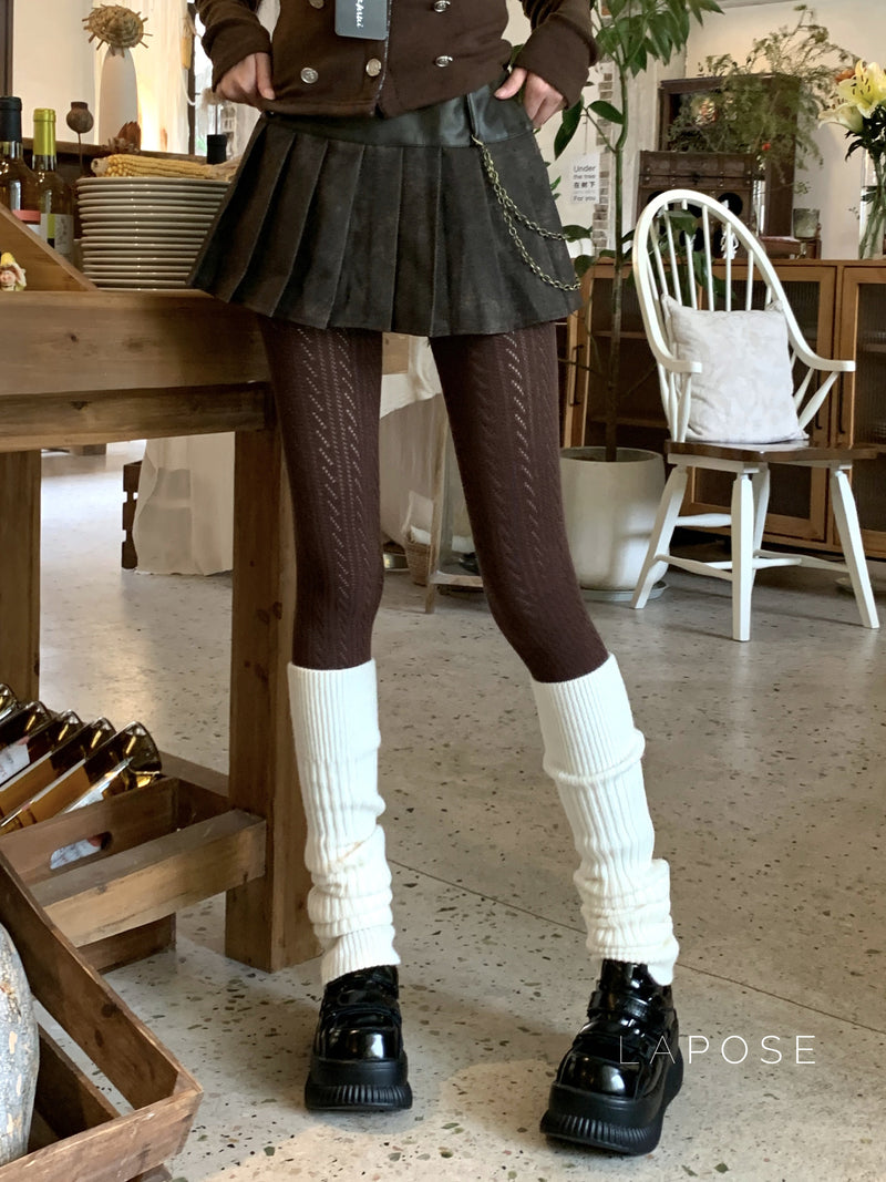 Sophisticated Garment with a Clean Classic Look