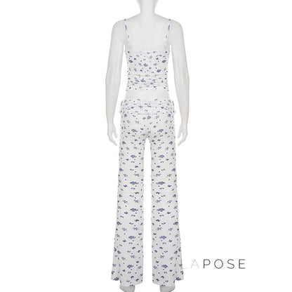 Classic Vintage Garment with a Flattering Fit