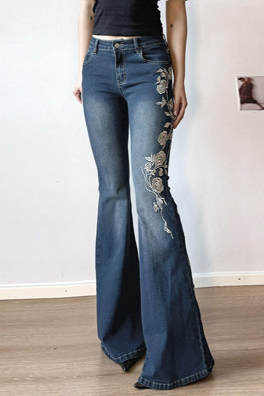 Gracefully Styled Garment for Any Occasion