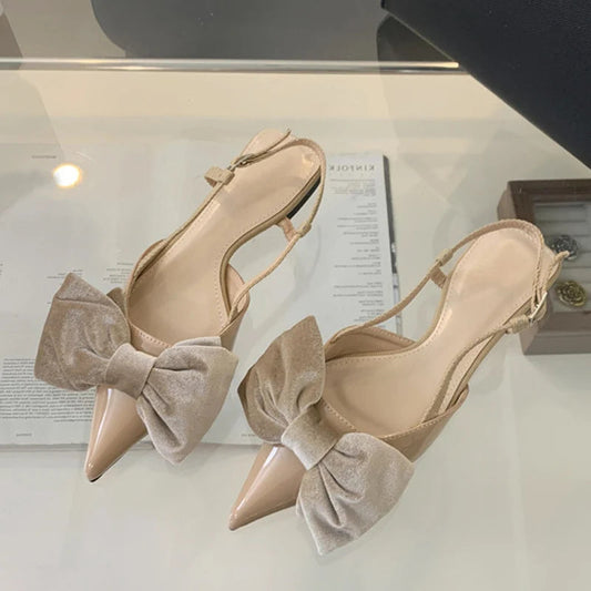Polished Sandals with an Effortless Classic Look