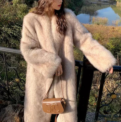 Classic Vintage & Enduringly Stylish Coat