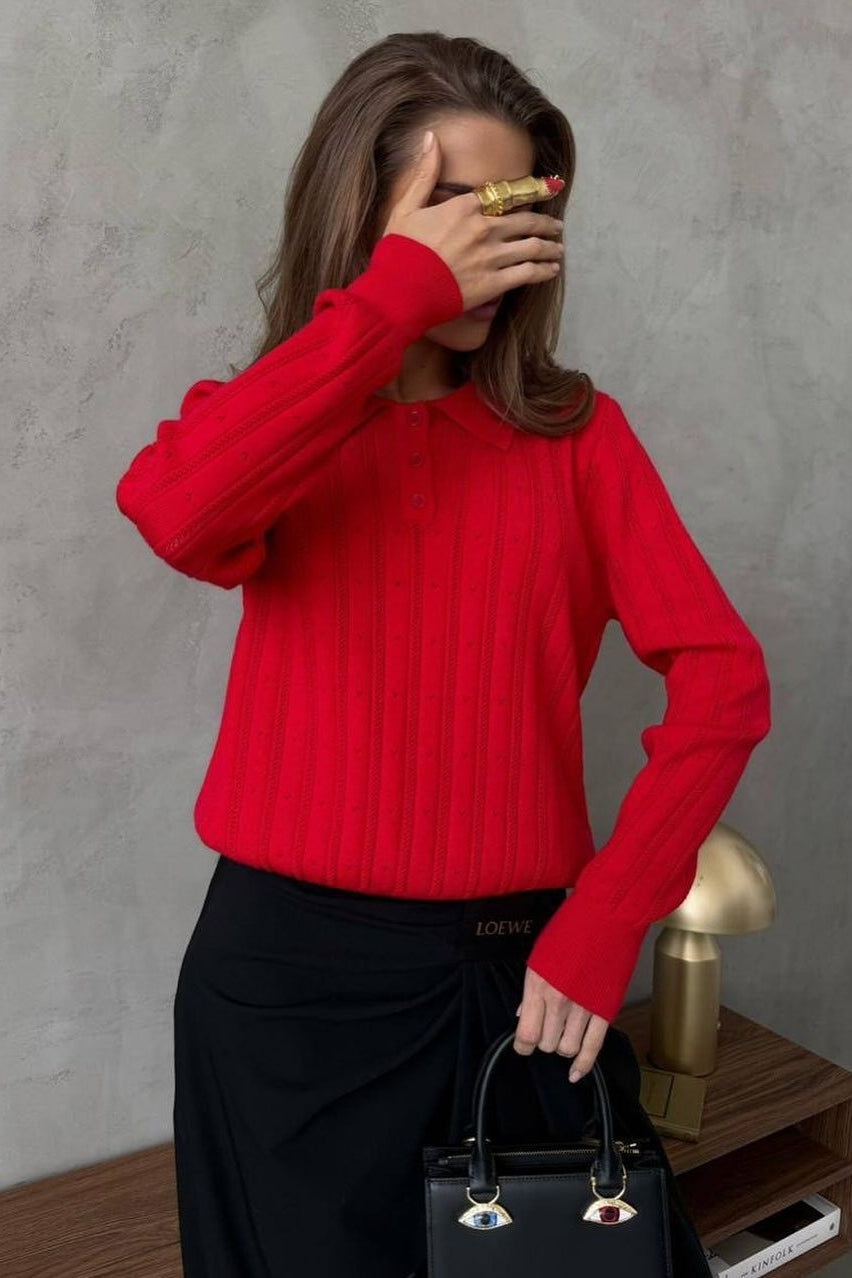 Elegantly Styled Blouse for Everyday Wear