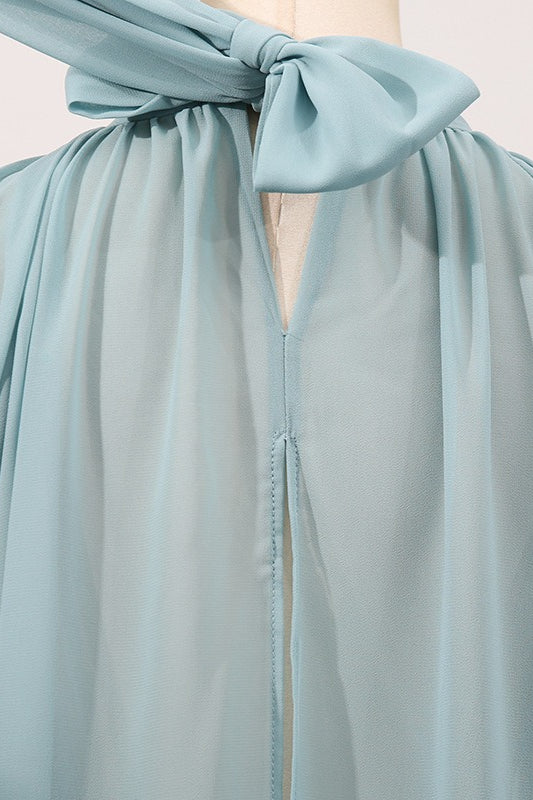 Sophisticated Blouse with a Clean Classic Look