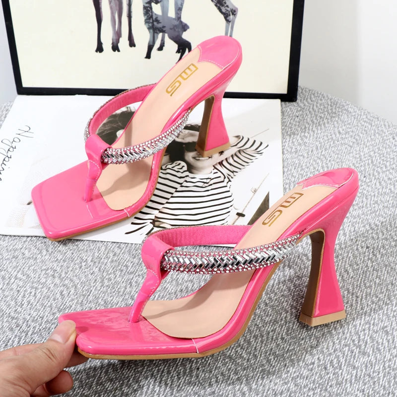 Beautifully Crafted Sandals in a Classic Style