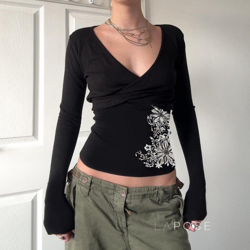 Effortlessly Elegant Top with a Timeless Design