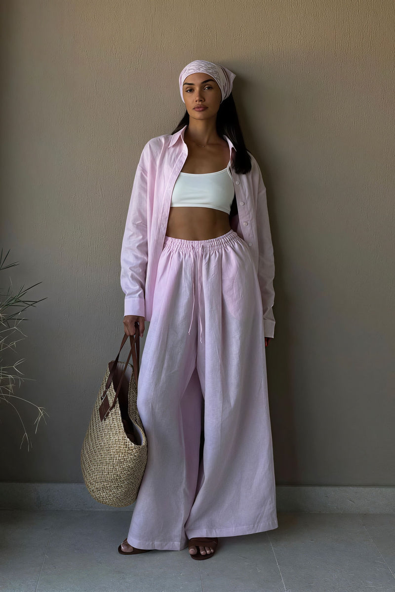 Elegantly Styled Pants for Everyday Wear