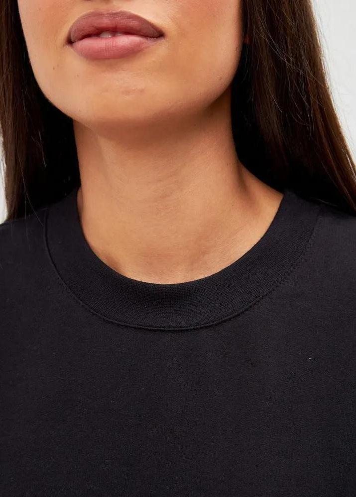 Polished T-Shirt with an Effortless Classic Look