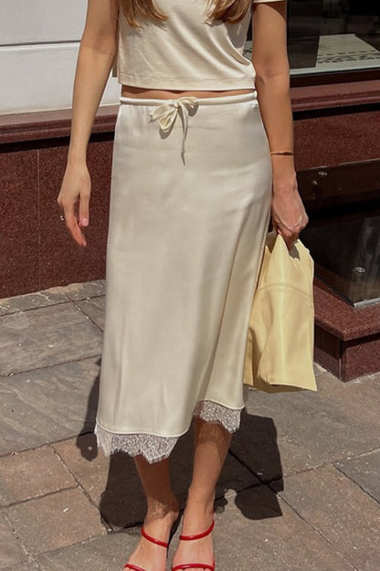 Sophisticated Garment with a Clean Classic Look
