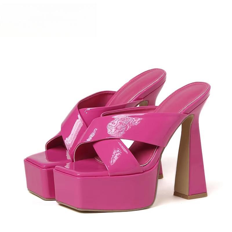 Polished Heels with an Effortless Classic Look