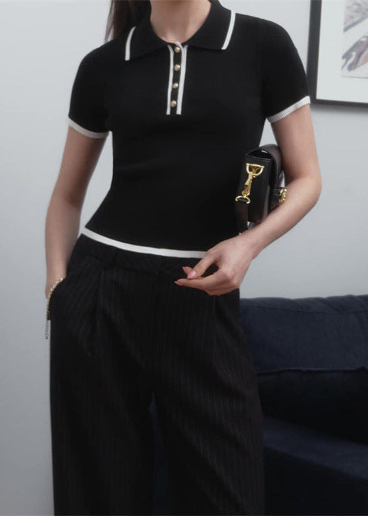 Well Tailored Top with a Graceful Silhouette