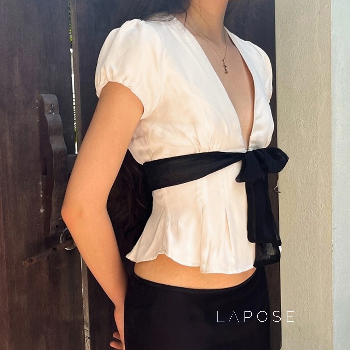 Effortlessly Elegant Top with a Timeless Design