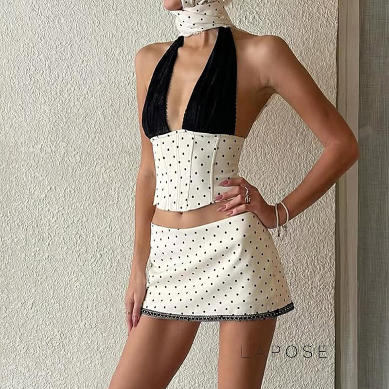 Beautifully Finished Garment in a Timeless Design
