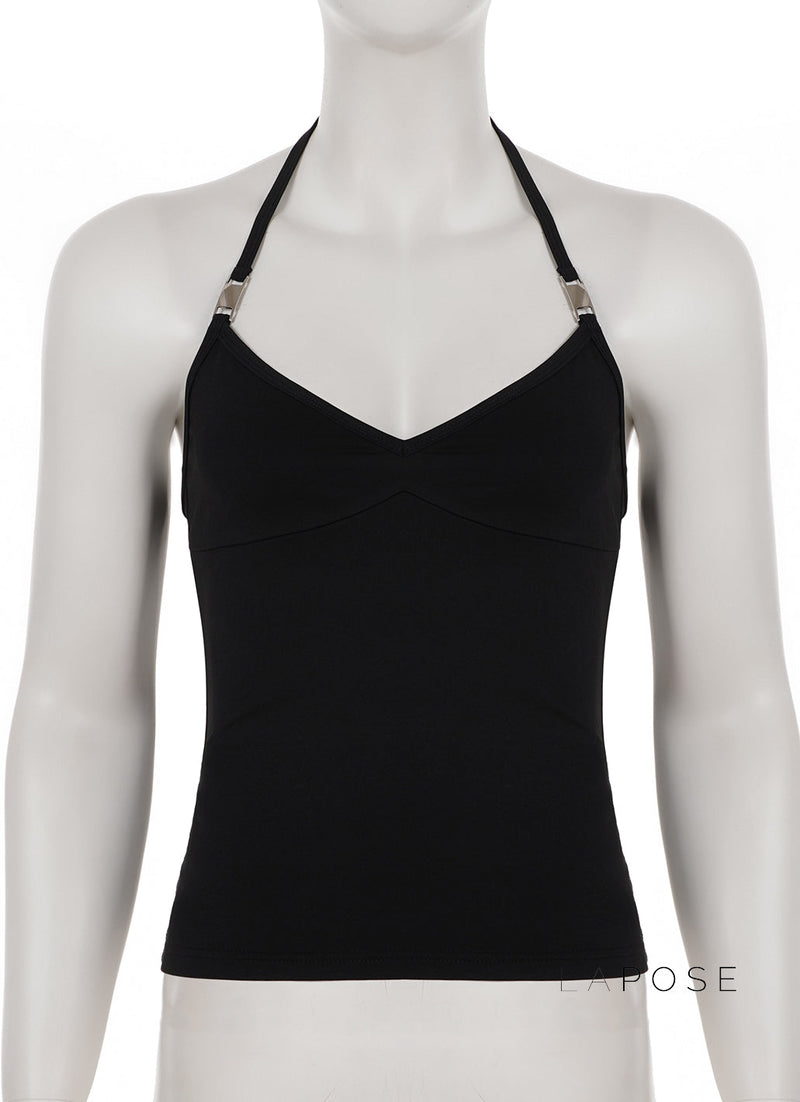 Well Tailored Top with a Graceful Silhouette