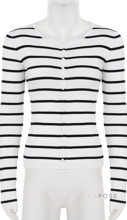 Beautifully Crafted Cardigan in a Classic Style