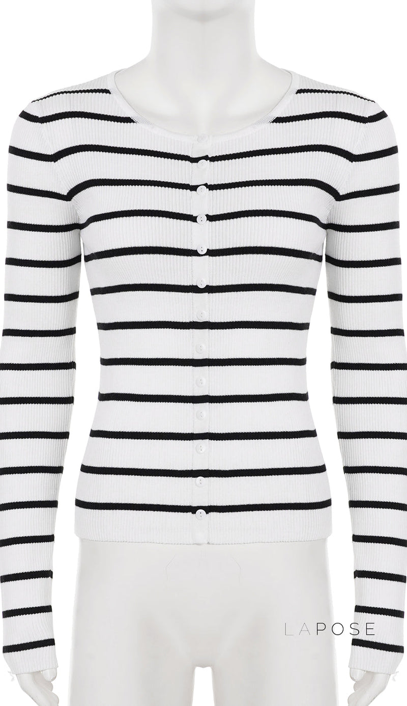 Beautifully Crafted Cardigan in a Classic Style