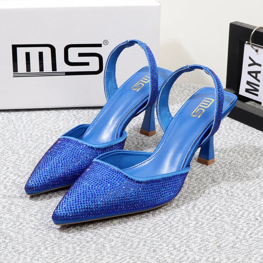 Well Tailored Heels with a Graceful Silhouette