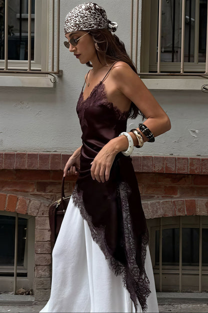 Effortlessly Elegant Top with a Timeless Design
