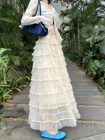Well Tailored Garment with a Graceful Silhouette