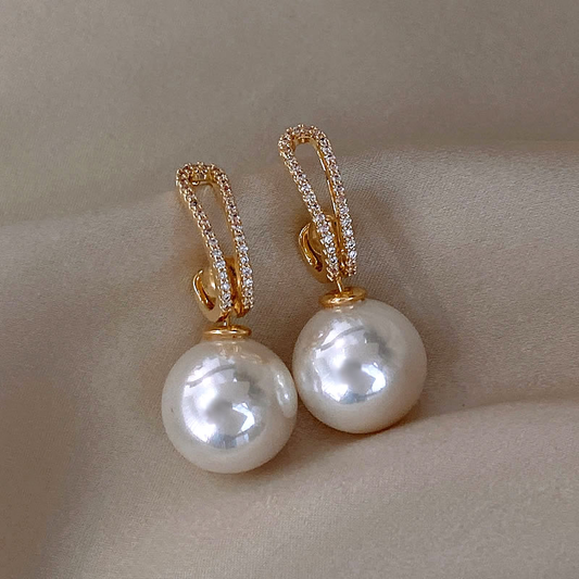 Pearl Earrings With Zirconias