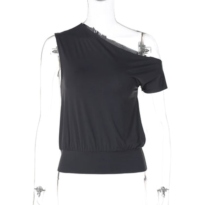 Well Tailored Garment with a Graceful Silhouette