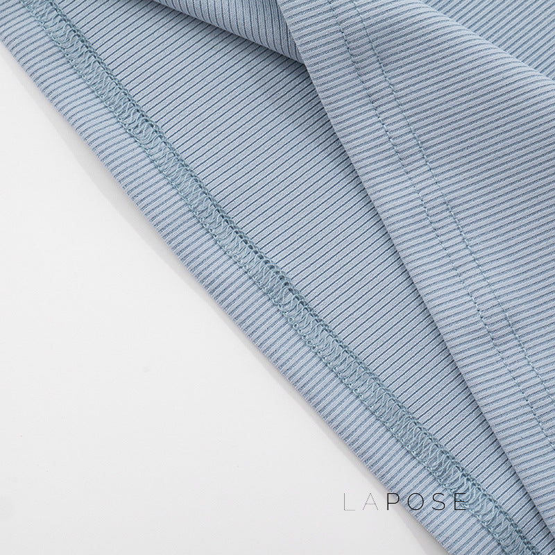Beautifully Finished Top in a Timeless Design