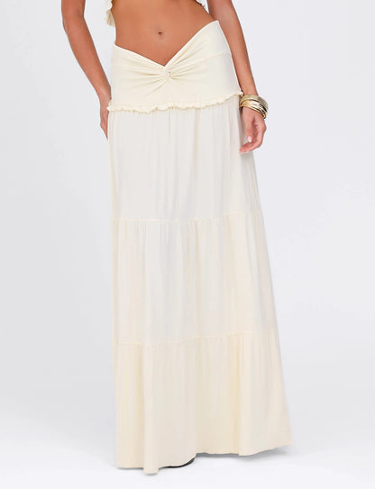 Gracefully Styled Garment for Any Occasion