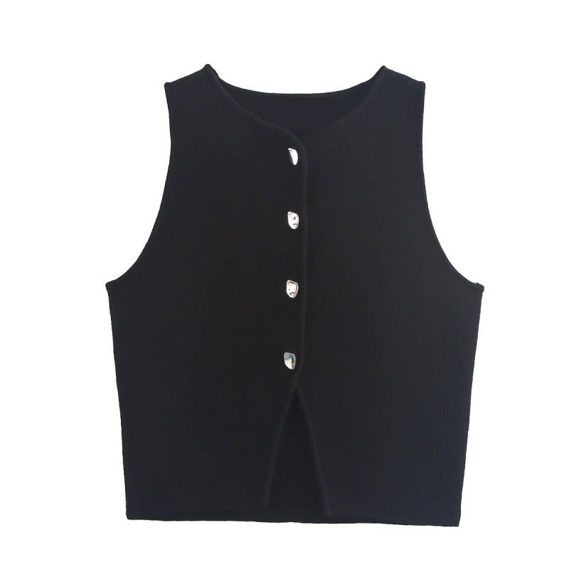 Effortlessly Elegant Garment with a Timeless Design