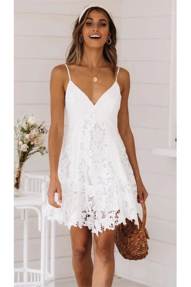 Beautifully Crafted Dress in a Classic Style