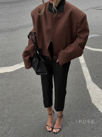 Effortlessly Elegant Jacket with a Timeless Design