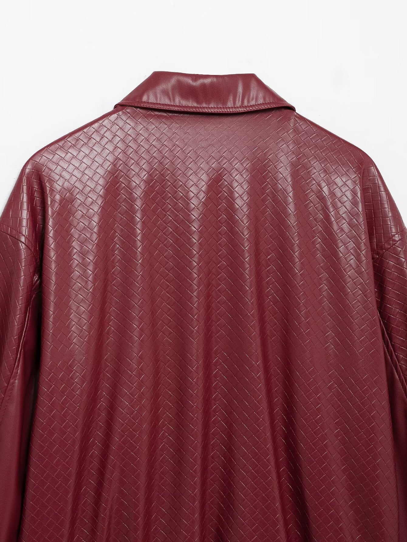 Beautifully Finished Jacket in a Timeless Design