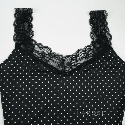 Well Tailored Garment with a Graceful Silhouette