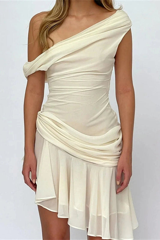 Effortlessly Elegant Dress with a Timeless Design