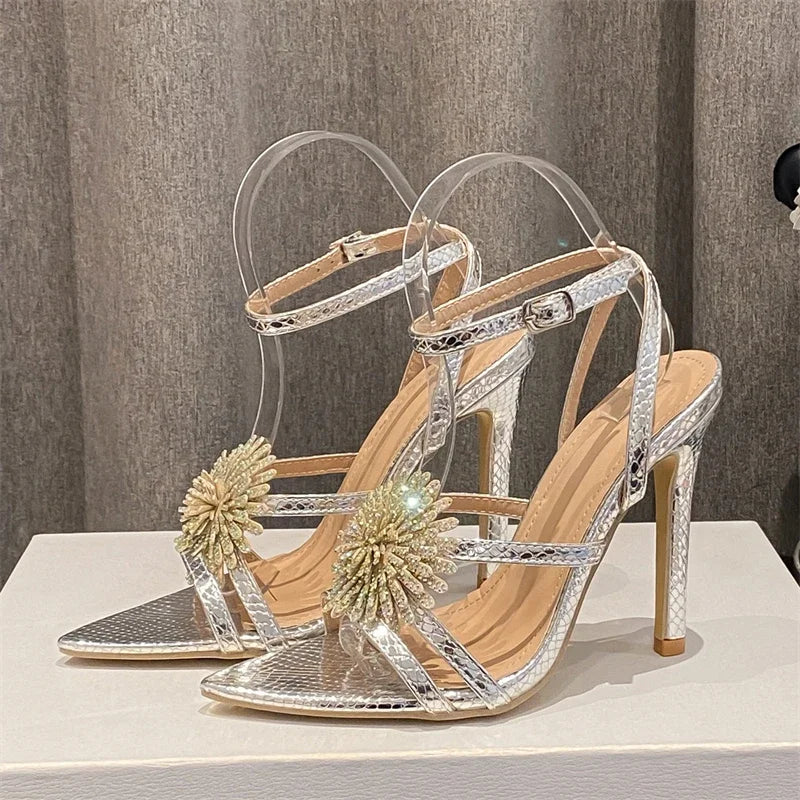 Polished Heels with an Effortless Classic Look