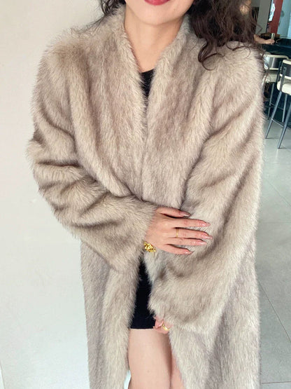 Classic Vintage & Enduringly Stylish Coat