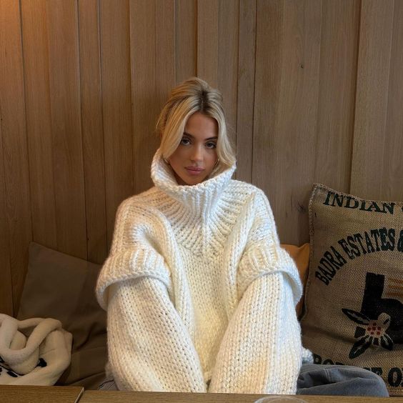Classic Vintage & Enduringly Stylish Sweater