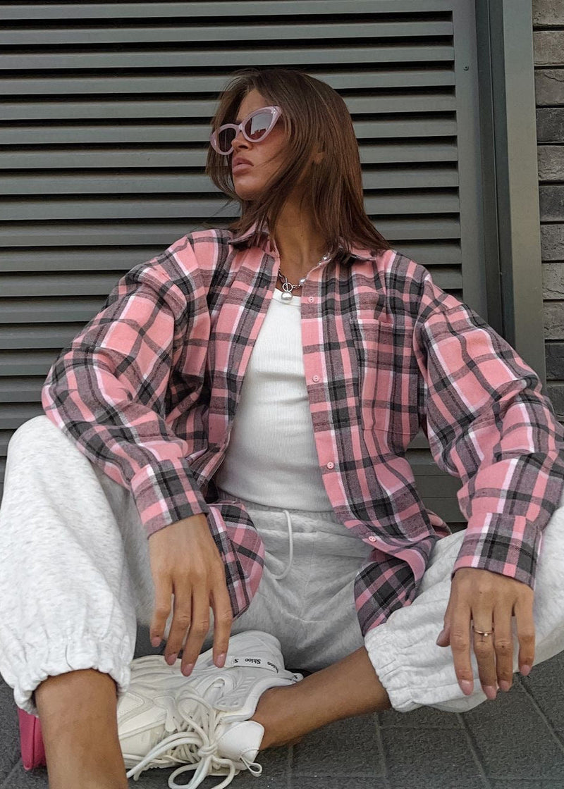 Effortlessly Elegant Shirt with a Timeless Design