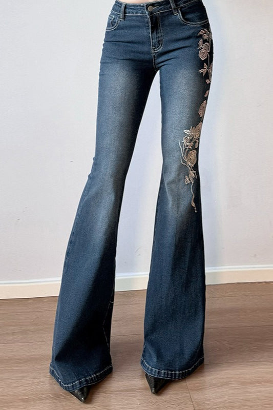 Gracefully Styled Garment for Any Occasion