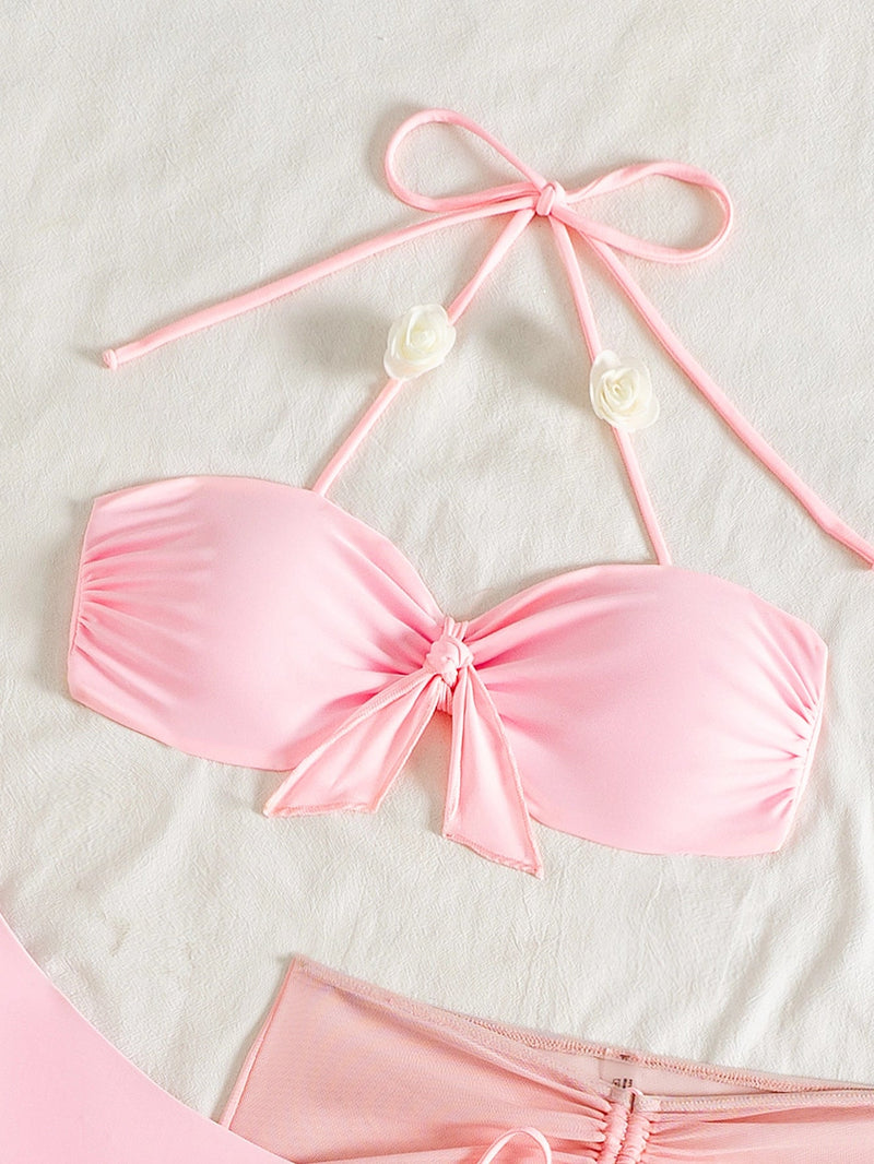 Well Tailored Bikini with a Graceful Silhouette