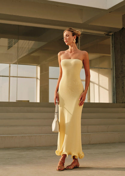 Sophisticated Dress with a Clean Classic Look