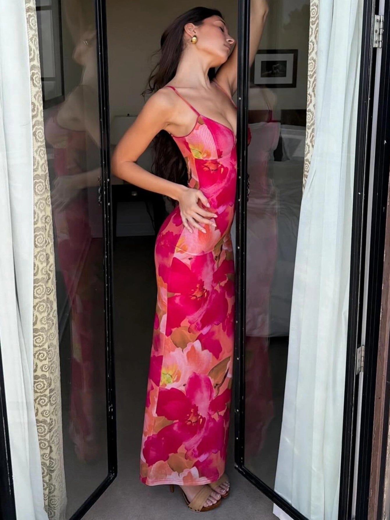 Classic Vintage & Enduringly Stylish Dress