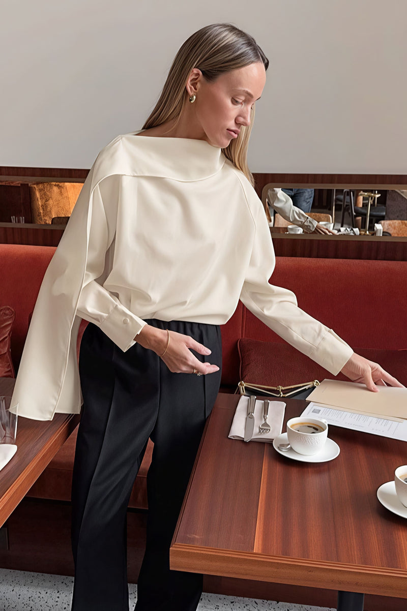 Beautifully Finished Blouse in a Timeless Design