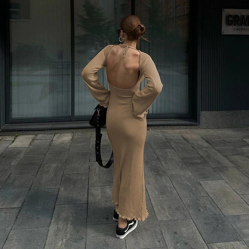 Sophisticated Dress with a Clean Classic Look