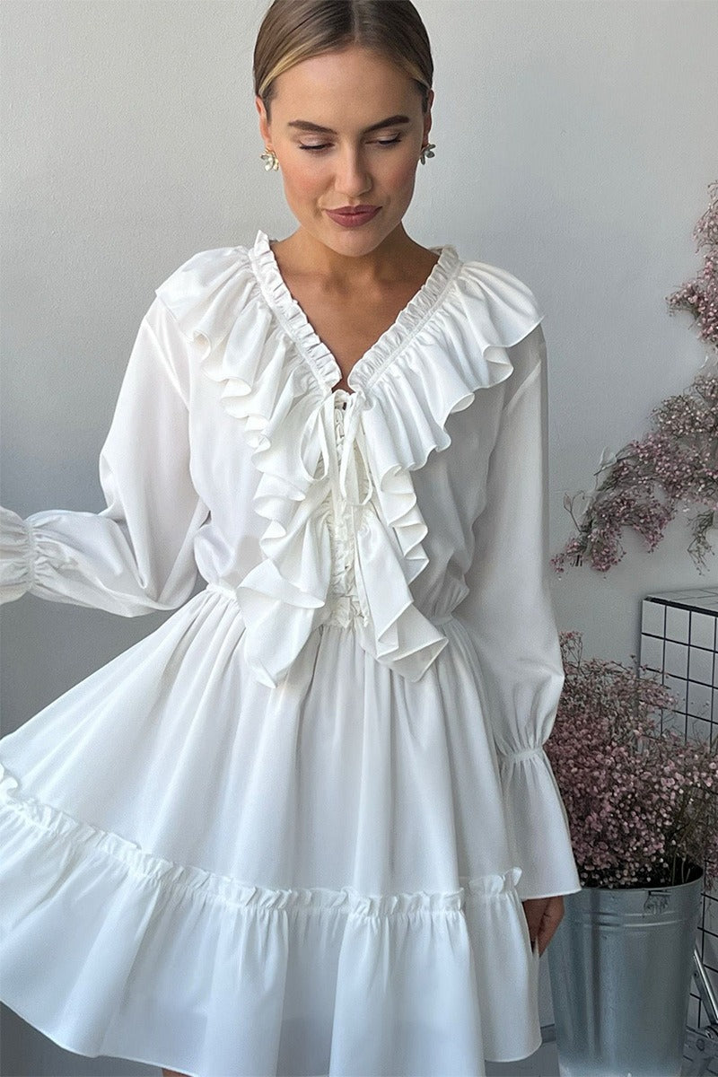 Polished Dress with an Effortless Classic Look