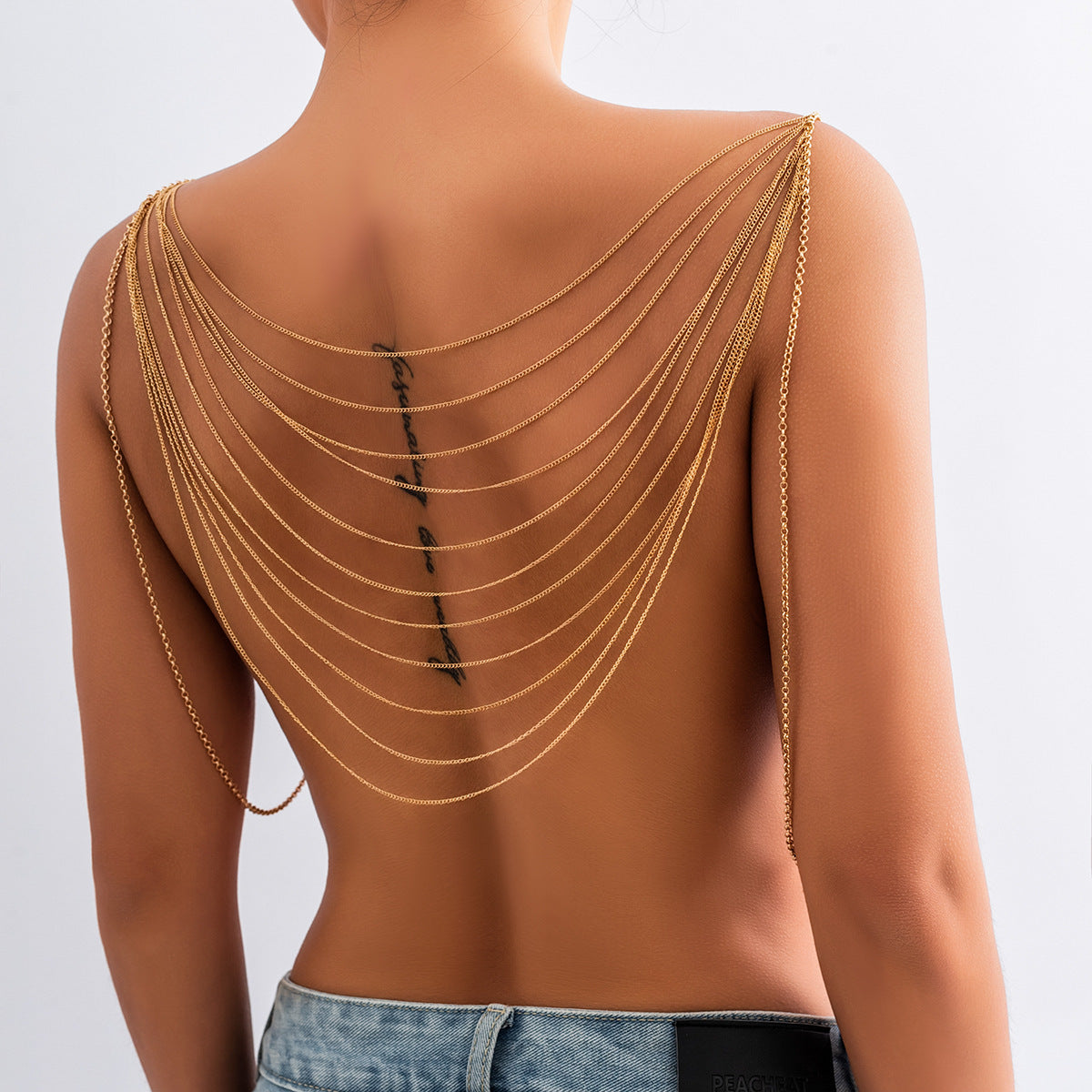 Effortlessly Elegant Garment with a Timeless Design