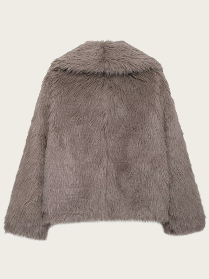 Elegantly Styled Coat for Everyday Wear