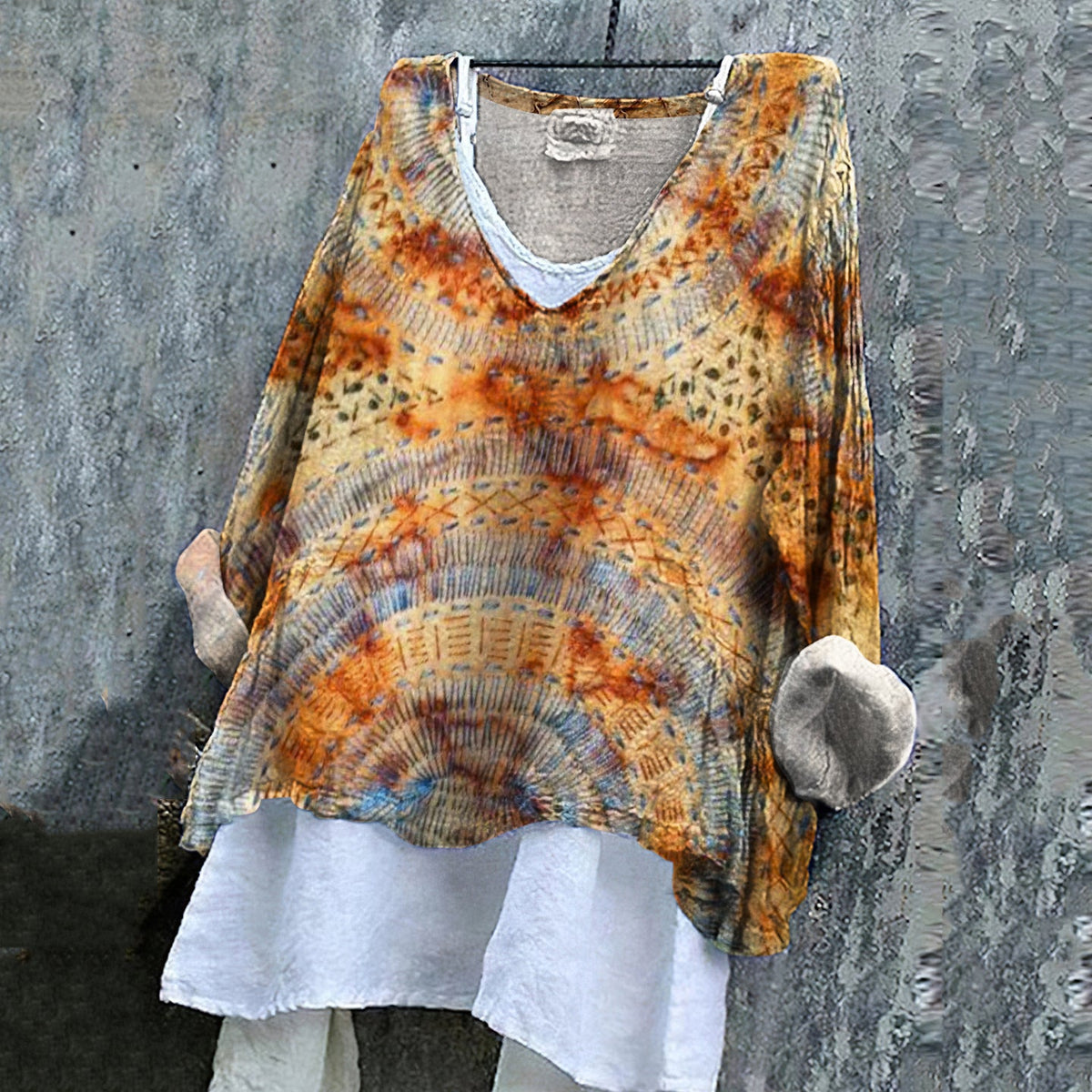 Women's Vintage Rust Dyed Art V-neck Linen Blend T-shirt elevenforest