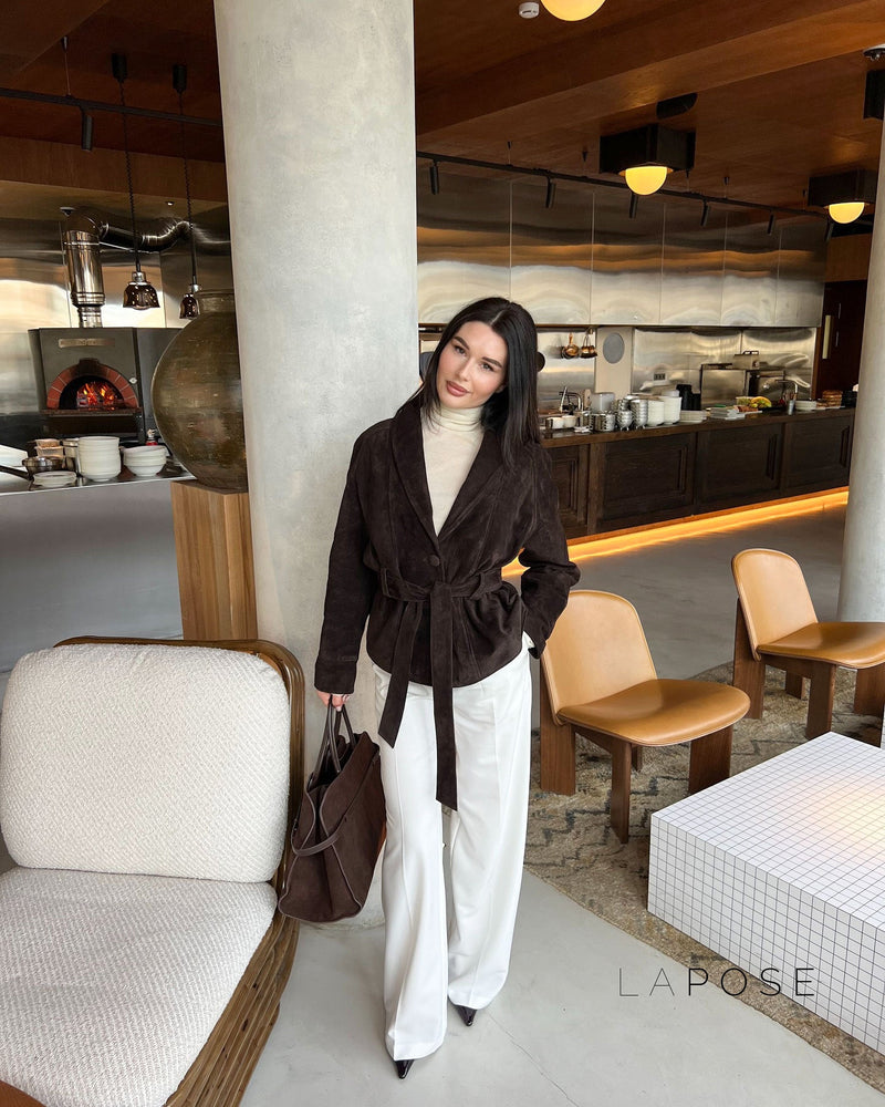Elegantly Styled Jacket for Everyday Wear