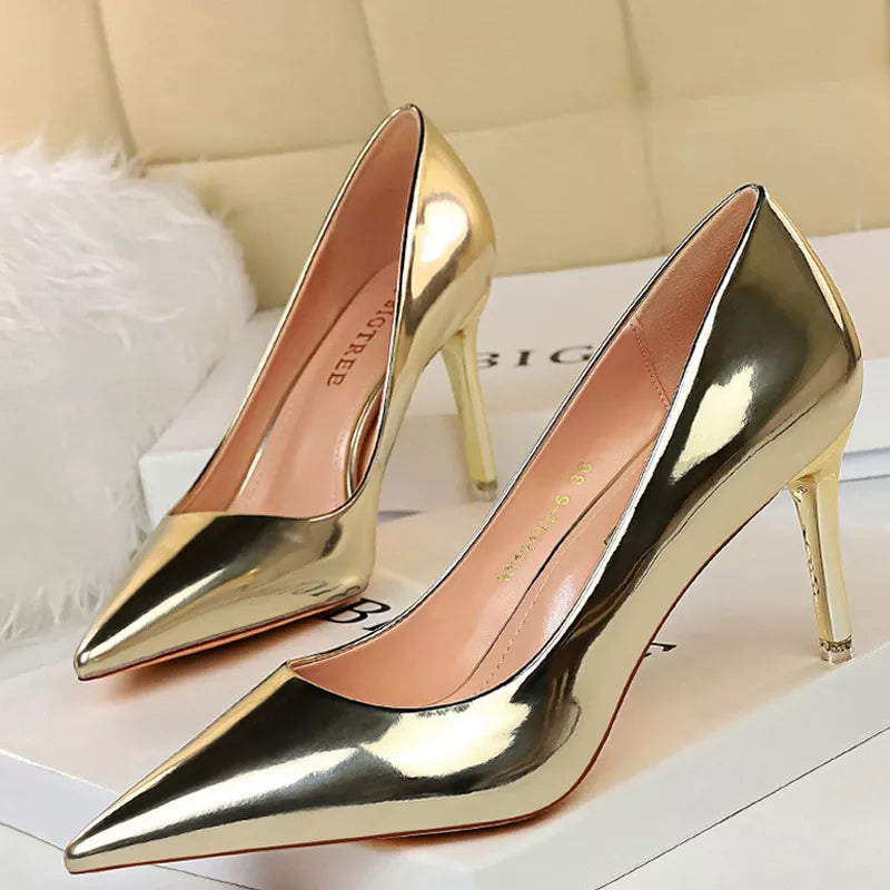 A Vintage Style Shoes with Delicate Timeless Details
