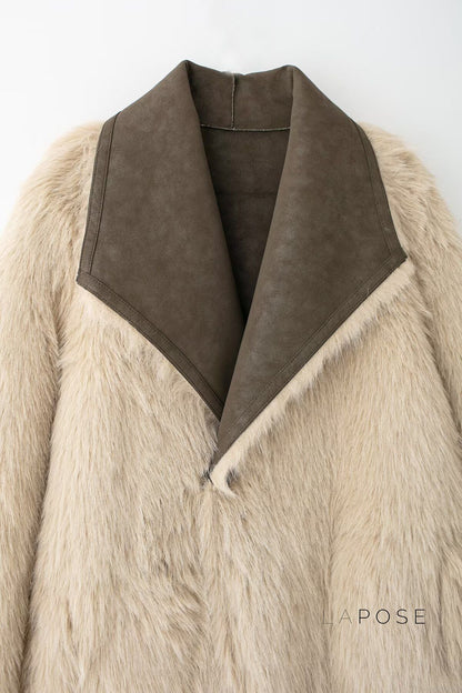 Beautifully Finished Coat in a Timeless Design