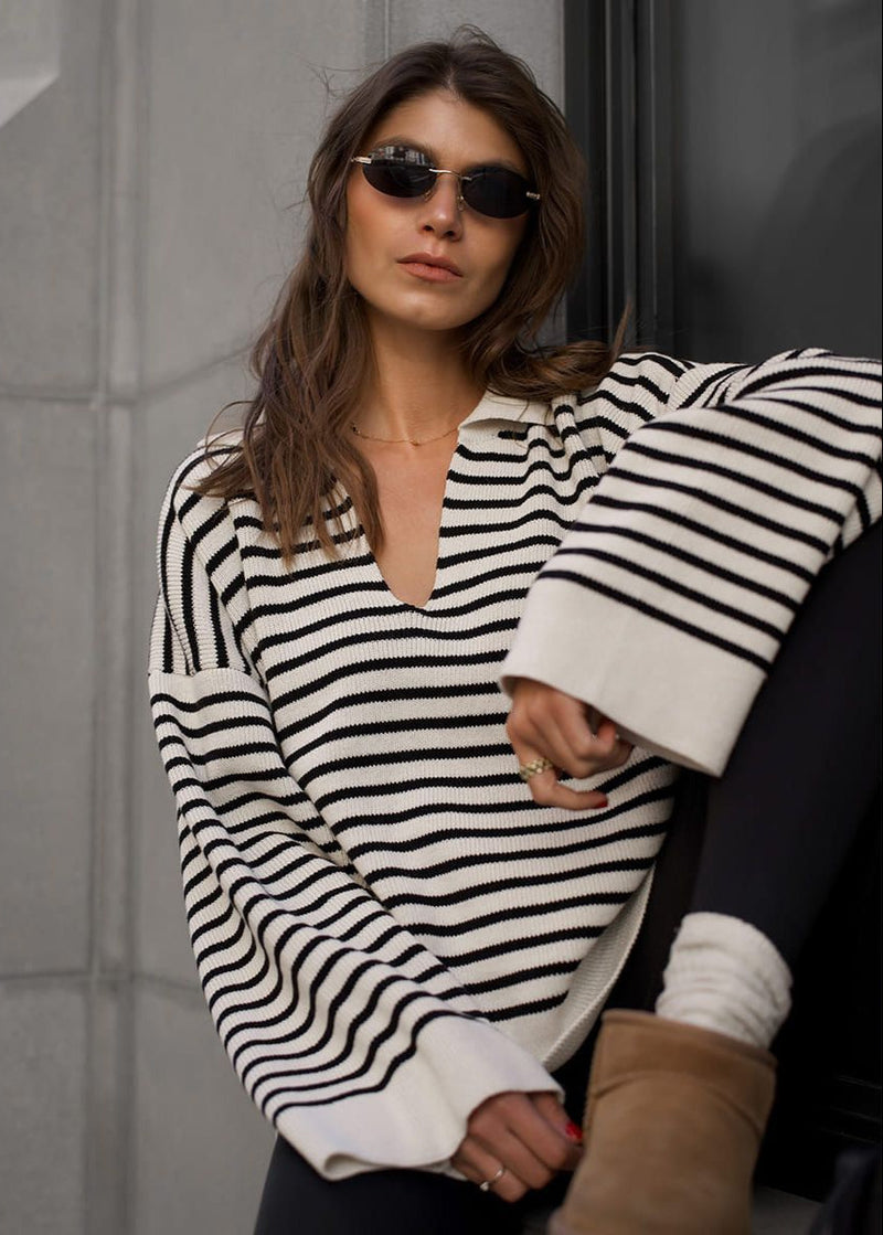 Classic Vintage Sweater with a Flattering Fit